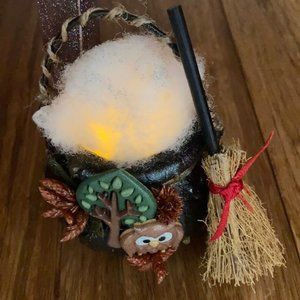 Cauldron autumn 🍂 owl 🦉 rustic lamp